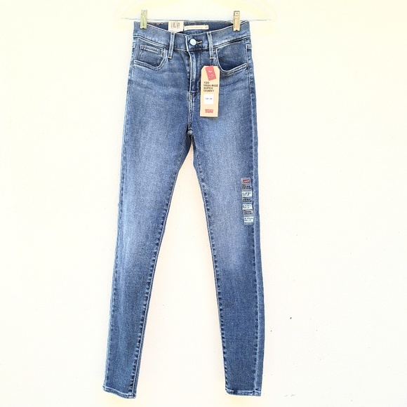 Levis 720 High-Rise Super Skinny Jeans - Picture 8 of 8